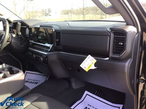 Used 2026 Chevrolet Silverado 1500 RST image 24