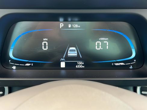 Certified 2025 Hyundai Elantra Sport FWD image 23