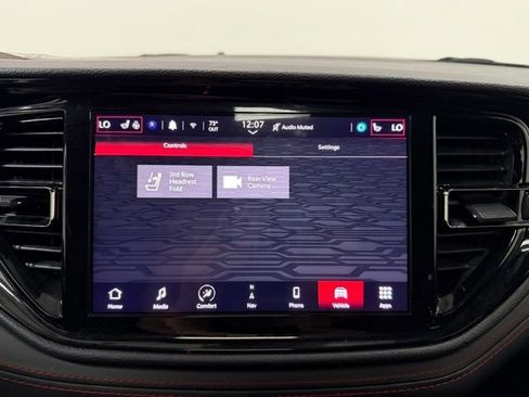 Used 2024 Dodge Durango GT AWD/4WD image 17