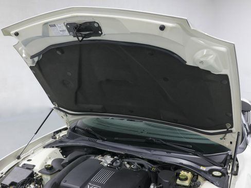 Used 2002 Ford Thunderbird image 91