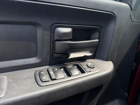 Used 2017 RAM 1500 ST w/ SXT Appearance Group AWD/4WD image 25