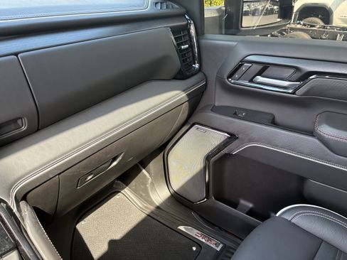 Used 2026 GMC Sierra 2500 AT4X AWD/4WD image 37
