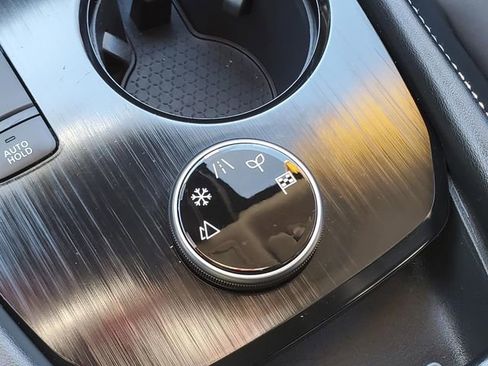 Certified 2023 Nissan Rogue SL w/ SL Premium Package image 23