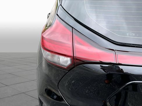 Used 2024 Nissan Kicks SR FWD image 29