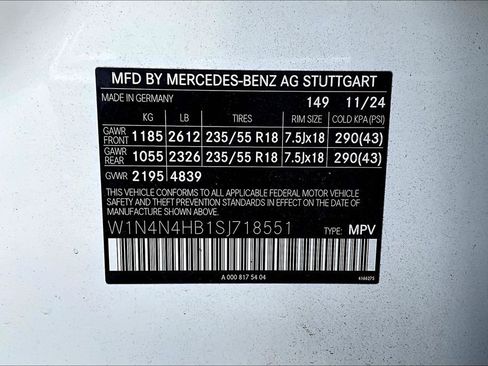 Used 2025 Mercedes-Benz GLA 250 4MATIC image 35