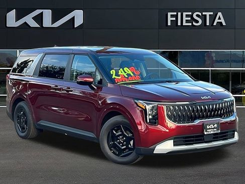 New 2026 Kia Carnival image 1