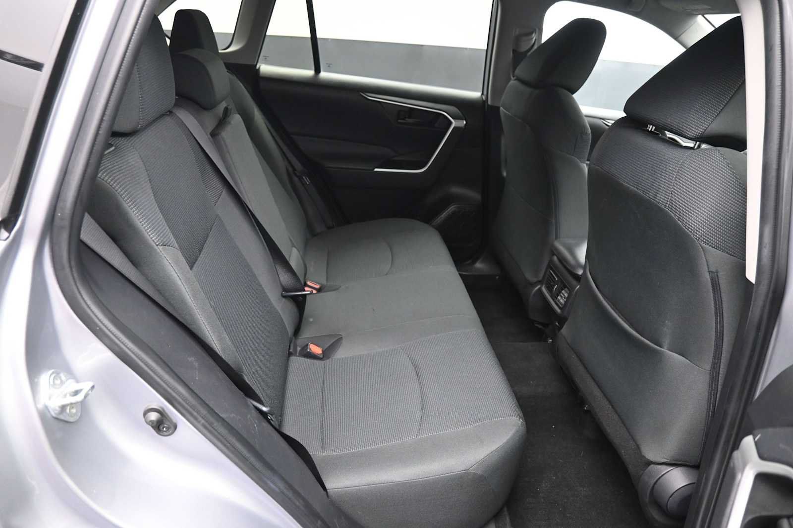 Certified 2023 Toyota RAV4 LE AWD/4WD image 22