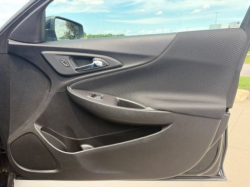 Used 2023 Chevrolet Malibu LT FWD image 27