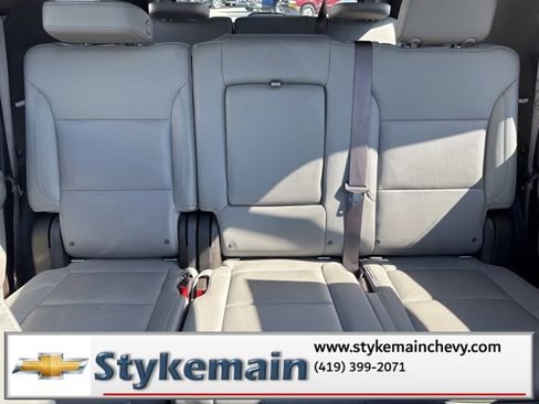 Used 2021 Chevrolet Tahoe LT w/ LT Signature Package image 52