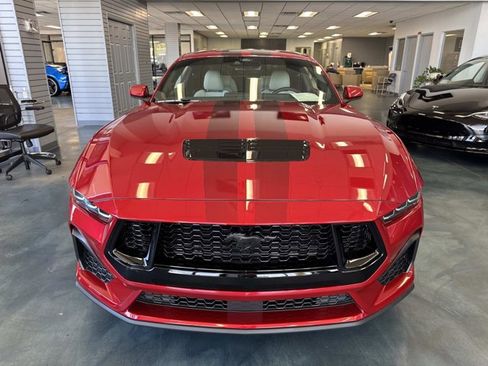 Used 2024 Ford Mustang GT Premium image 7