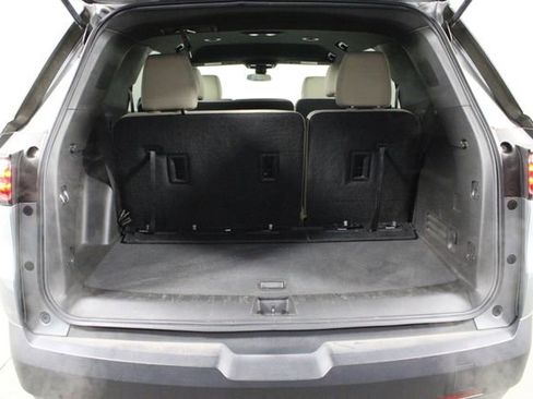 Used 2023 Chevrolet Traverse LS image 14