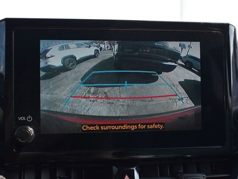 Used 2023 Toyota Corolla Cross AWD Hybrid w/ Moonroof Package image 25