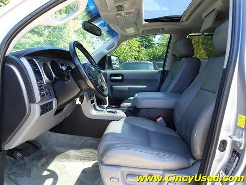 Used 2011 Toyota Sequoia Limited AWD/4WD image 11