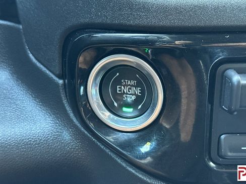 Certified 2024 Chevrolet Silverado 1500 LT Trail Boss w/ Convenience Package II image 27