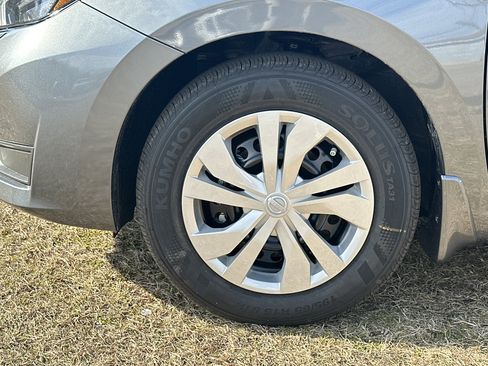 New 2025 Nissan Versa S w/ Trunk Package FWD image 11