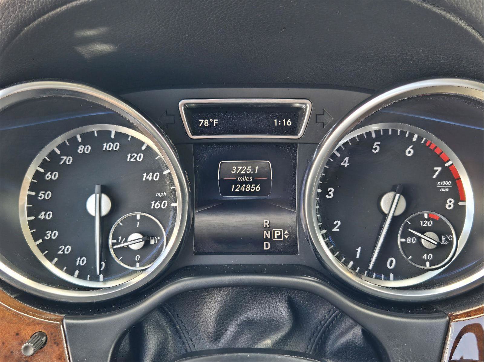 Used 2015 Mercedes-Benz GL 450 4MATIC image 22