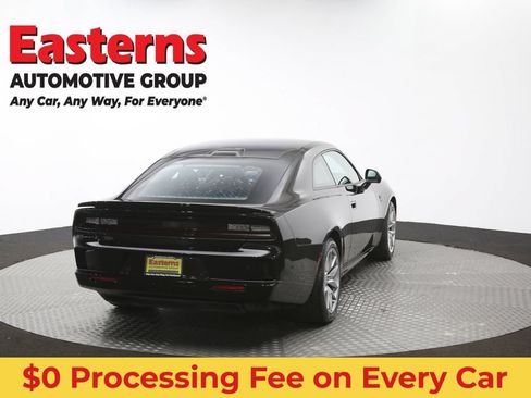 Used 2024 Dodge Charger Daytona Scat Pack w/ Plus Group AWD/4WD image 37