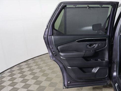 Used 2024 Honda Pilot Touring image 22