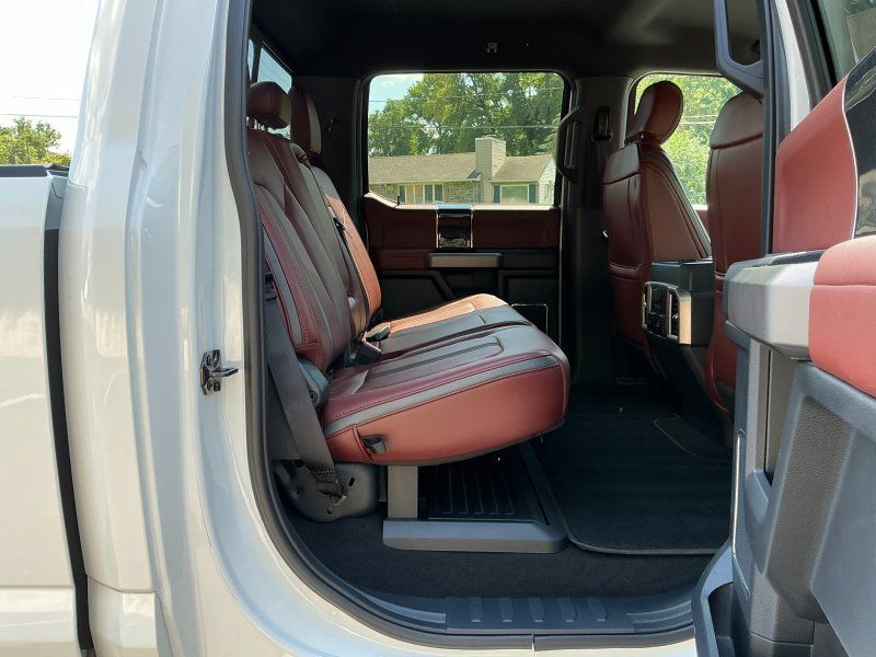 Used 2022 Ford F450 Platinum w/ FX4 Off-Road Package AWD/4WD image 13