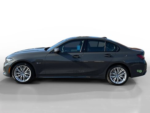 Used 2023 BMW 330e w/ Premium Package image 2