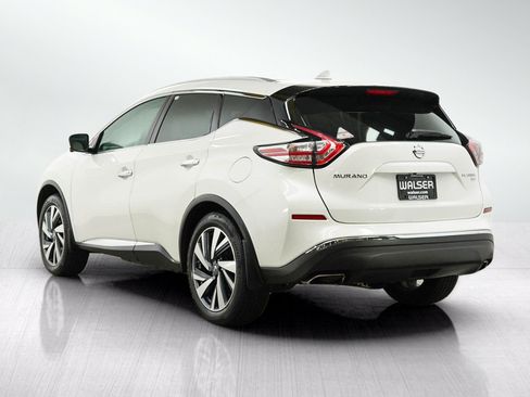 Used 2017 Nissan Murano Platinum w/ Platinum Technology Package AWD/4WD image 3