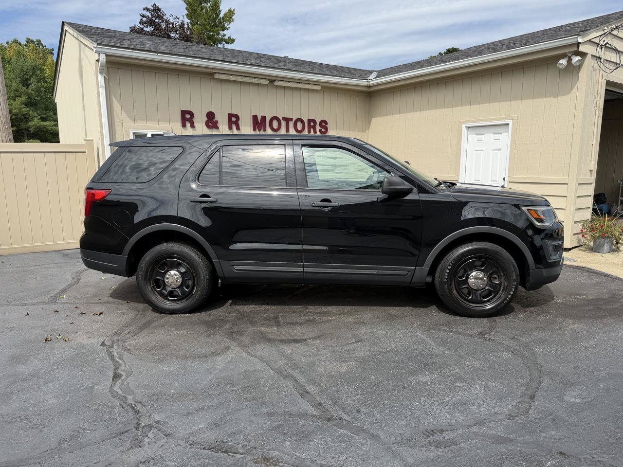 Used 2018 Ford Explorer 4WD Police Interceptor image 2