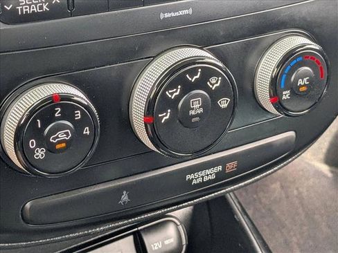 Used 2018 Kia Soul image 12