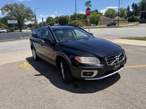 Used 2011 Volvo XC70 T6 AWD/4WD image 7