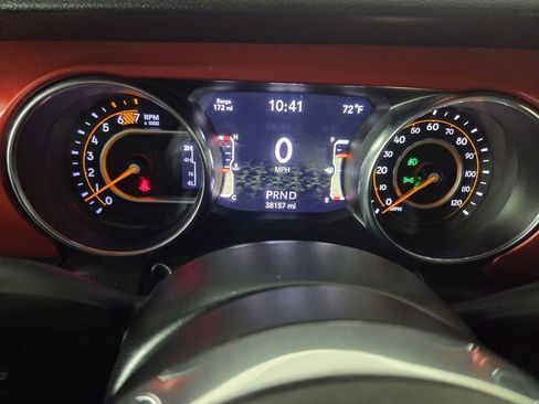 Used 2023 Jeep Wrangler Unlimited Rubicon image 18