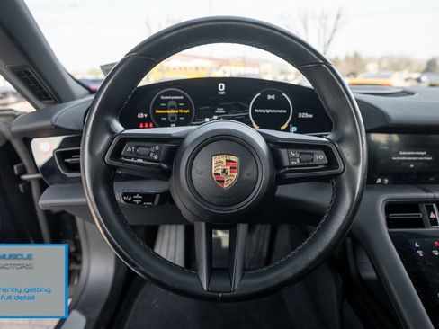 Used 2021 Porsche Taycan 4S image 18