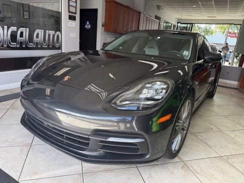 Used 2018 Porsche Panamera 4S w/ Sport Package image 36