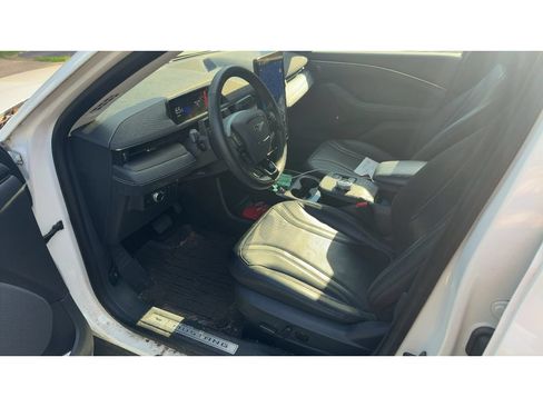Used 2021 Ford Mustang Mach-E Premium AWD/4WD image 5