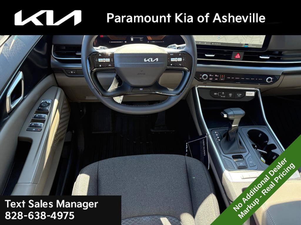 New 2027 Kia Carnival LX FWD image 22