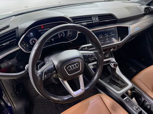 Used 2022 Audi Q3 2.0T Premium Plus w/ Premium Plus Package image 25