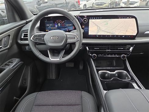 New 2026 Chevrolet Traverse LT w/ Midnight/Sport Edition image 7