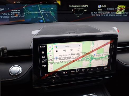 New 2026 Lincoln Nautilus Reserve w/ Jet Appearance Package image 17