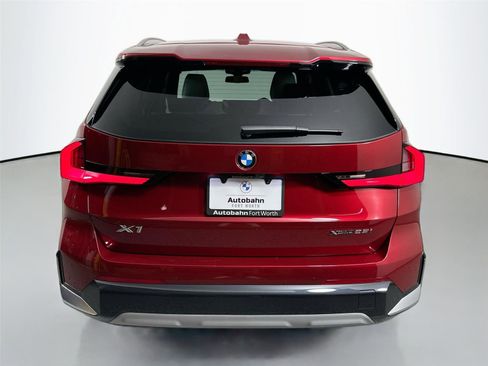 New 2026 BMW X1 xDrive28i w/ Convenience Package AWD/4WD image 7