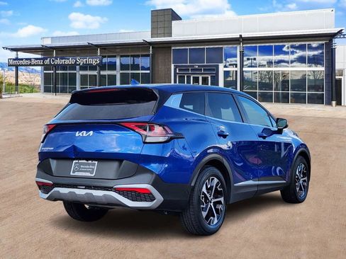Used 2023 Kia Sportage EX image 5