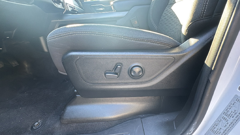Used 2025 RAM 1500 Big Horn AWD/4WD image 11