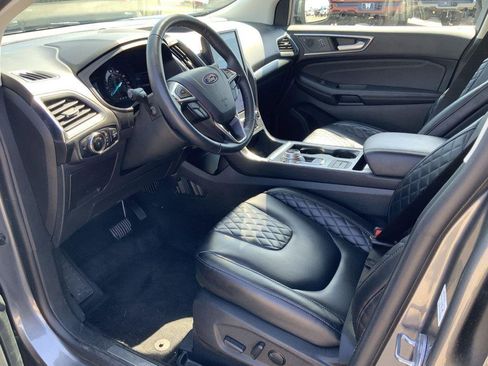 Used 2024 Ford Edge Titanium image 27