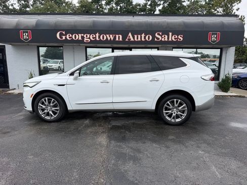 Used 2022 Buick Enclave Premium AWD/4WD image 34