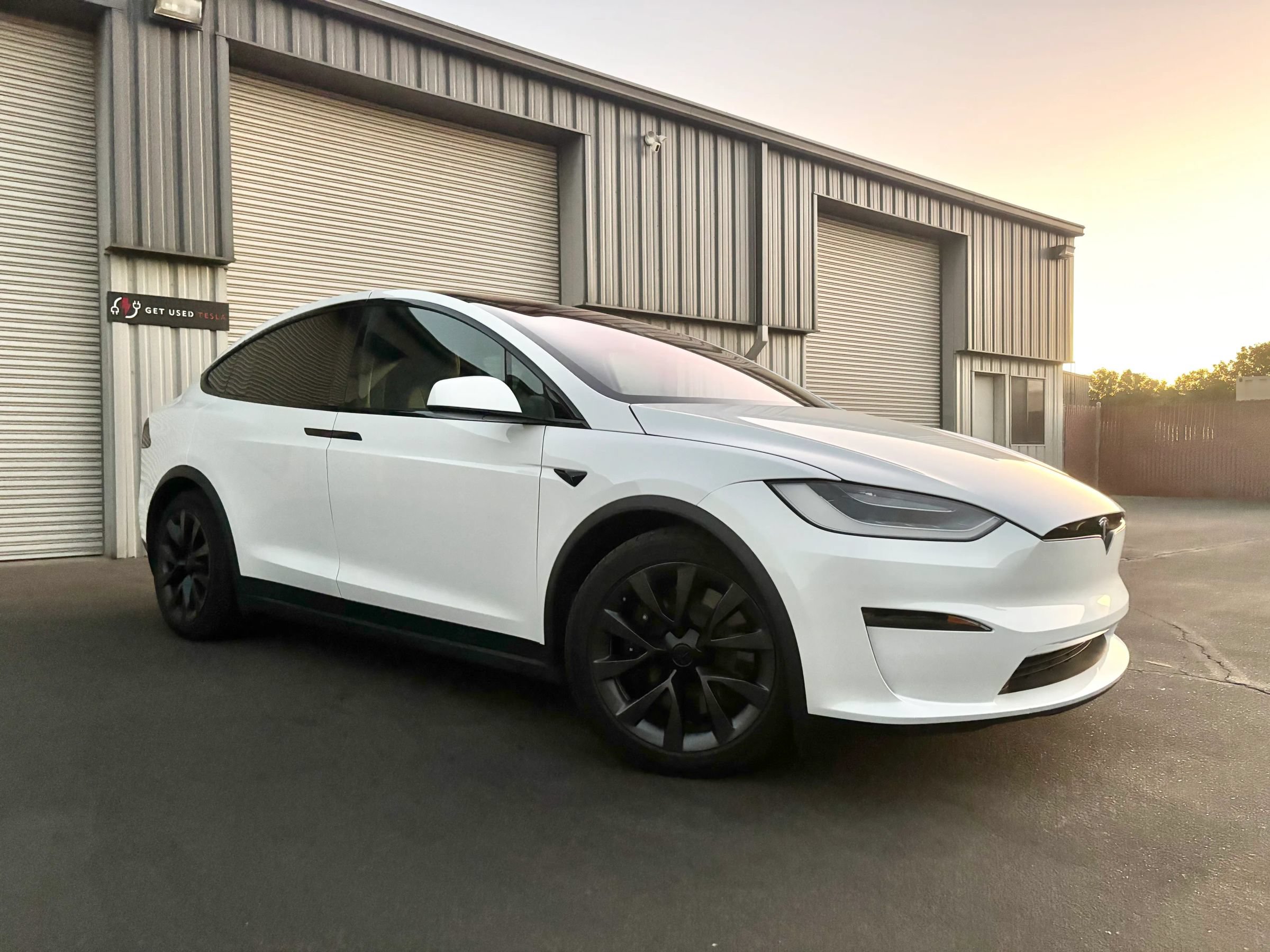 Used 2023 Tesla Model X AWD/4WD image 2