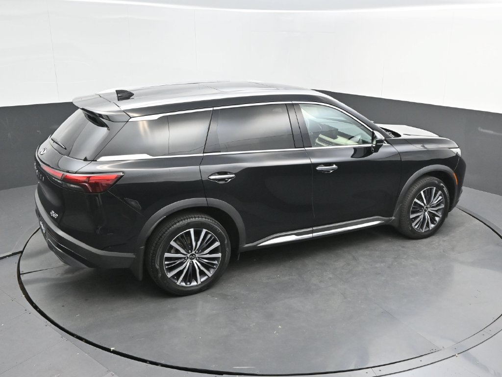 Used 2023 INFINITI QX60 Sensory AWD/4WD image 36