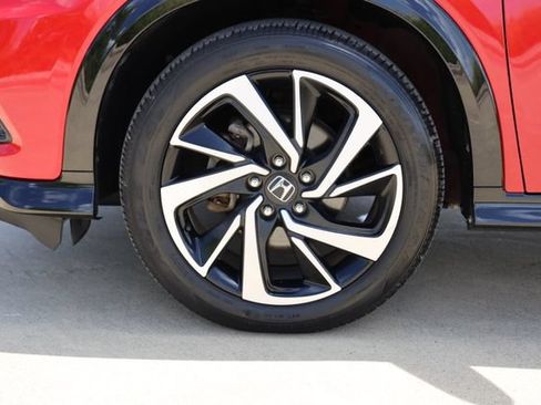 Certified 2019 Honda HR-V Sport image 9
