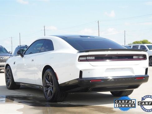 Used 2024 Dodge Charger R/T Scat Pack w/ Plus Group image 7