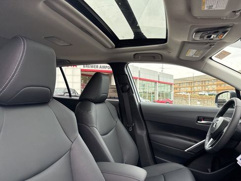 New 2026 Toyota Corolla Cross XLE image 7