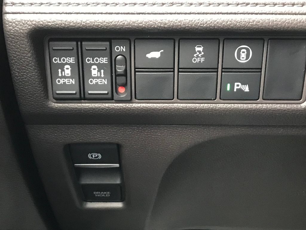 Used 2022 Honda Odyssey Elite image 27
