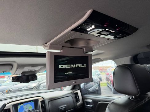 Used 2018 GMC Sierra 2500 Denali AWD/4WD image 42