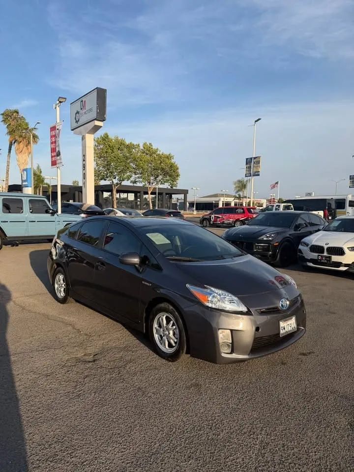 Used 2011 Toyota Prius Two FWD image 3