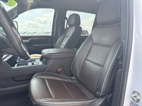 Used 2025 GMC Sierra 2500 Denali w/ Denali Reserve Package AWD/4WD image 21